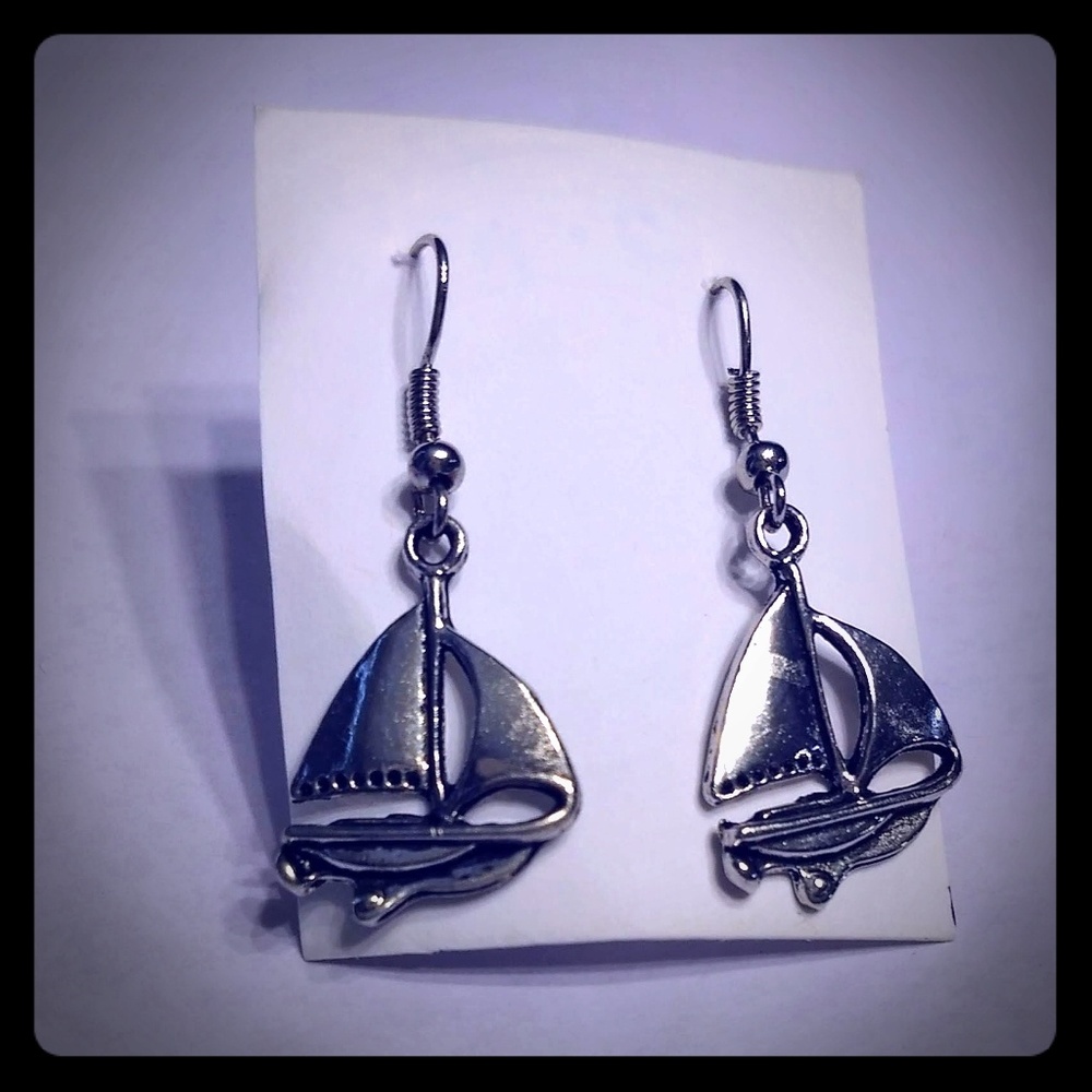 Earings